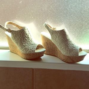Wedges perfect for bridal parties!